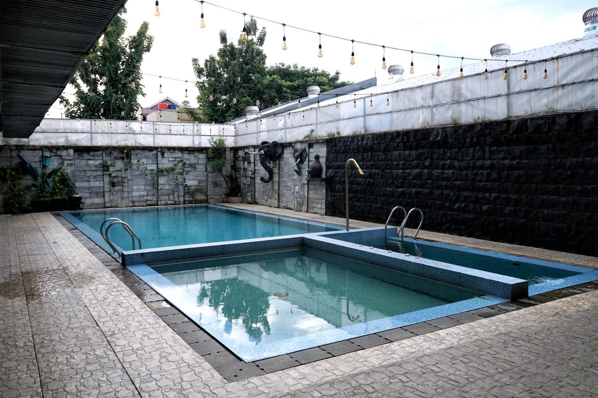 Grand Permata Hijau Hotel Sukabumi Eksteriør bilde