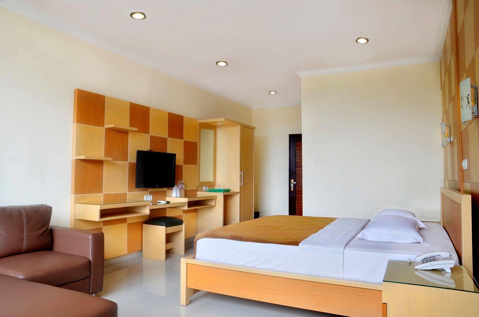 Grand Permata Hijau Hotel Sukabumi Eksteriør bilde